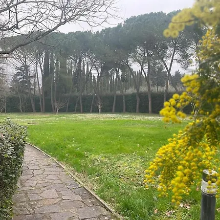 Incantevole Con Giardino 빌라